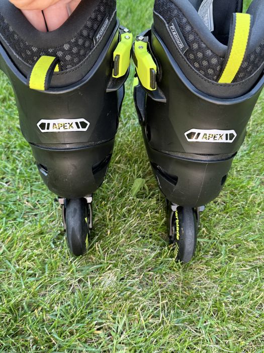 Ролікі Rollerblade Apex