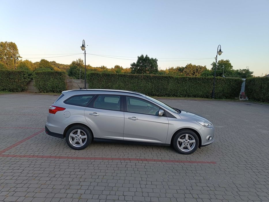Ford Focus 2011r. 1,6 benzyna 105KM! Klima! Alumy! Serwis! z Niemiec! Opłacony!