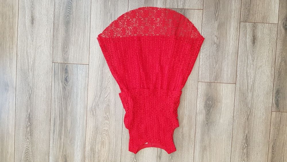 Стильное красивое платье модное нарядное платьице плаття сукня червона