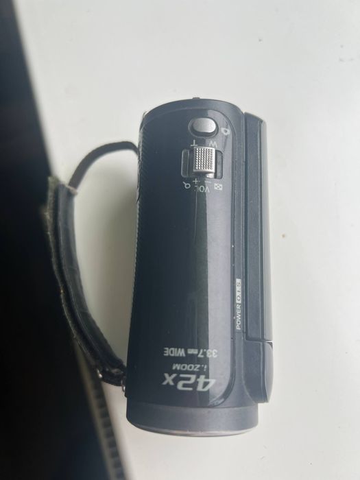 Відеокамера Panasonic HDC-SD80