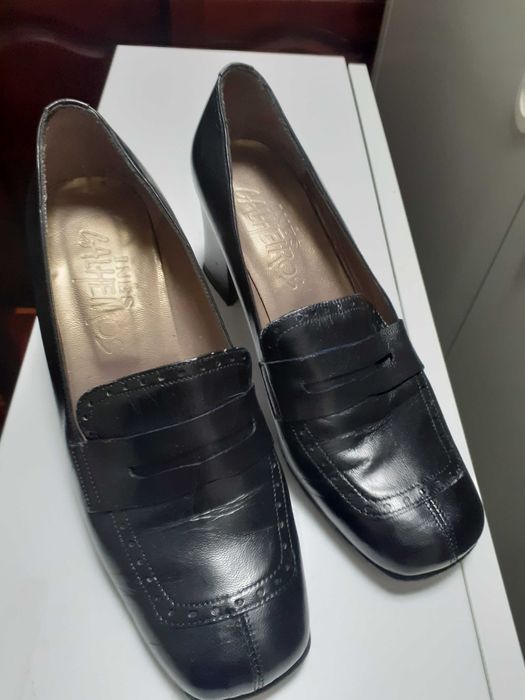Sapatos de pele senhora pretos n. 4 1/2