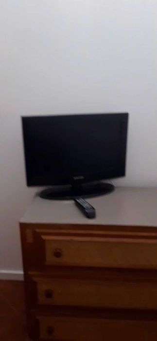 Alugo quarto individual em moradia em Baguim do Monte