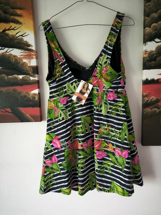 Przepiękny strój kąpielowy jednoczęściowy kostium bikini sukienka