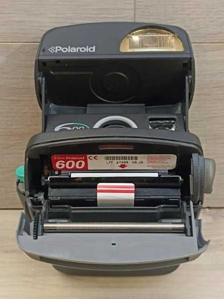 Фотокамера Polaroid 600 ВІНТАЖ як Fujifilm instax РОБОЧИЙ ОЛХдоставка
