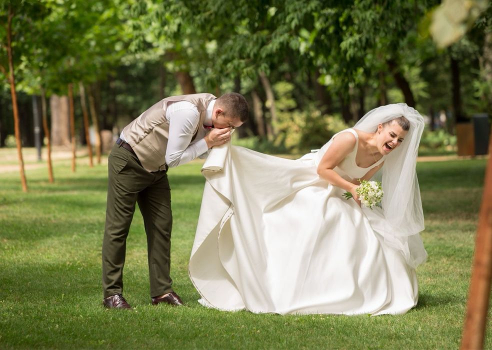 Весільна сукня шампань/атлас