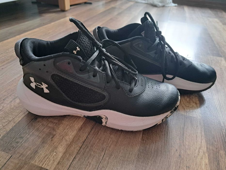 Buty  chłopięce under armour 40 do koszykówki