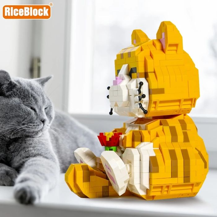 Klocki konstrukcyjne kotek pomarańczowy 834 elementy