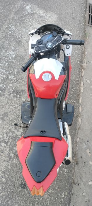 Moto de criança a bateria