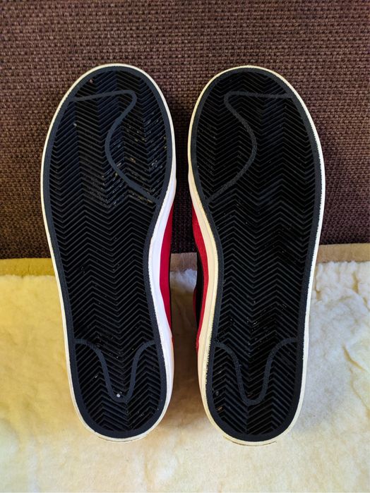 Кросівки  Nike  535656 600