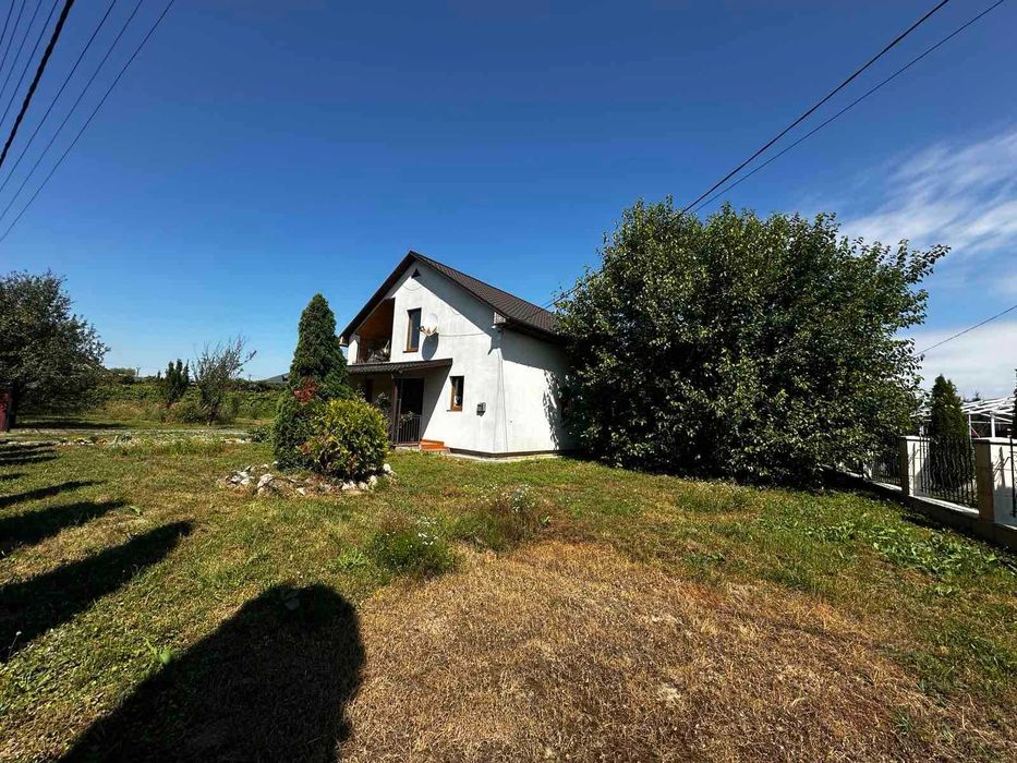 Продається будинок в м. Тячів