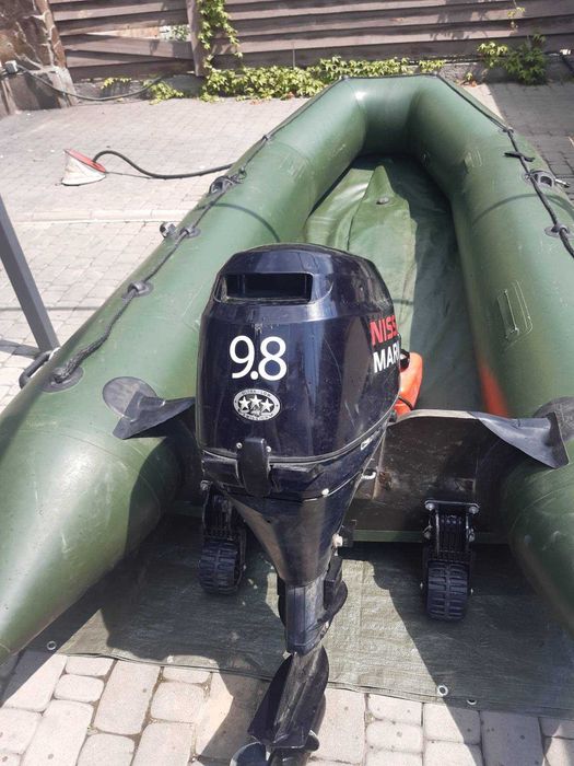«КОЛІБРІ» КМ-360D човен