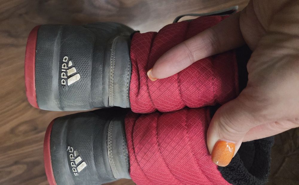 Дитячі зимові сноубутси Adidas Winterfun PrimaLoft