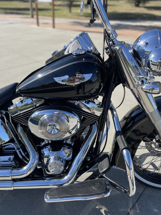 Harley softail deluxe