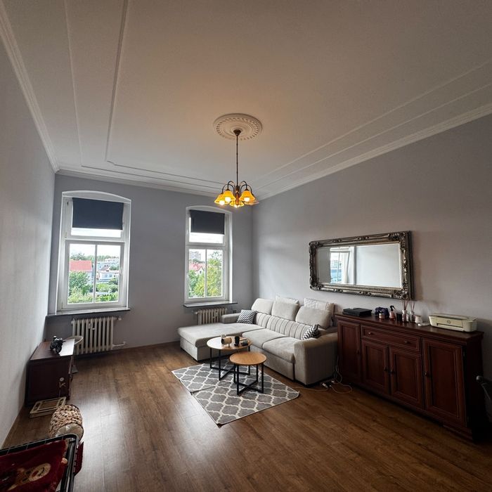 Ul. Wileńska, Jedno pokojowe 60 m2, 2 piętro.