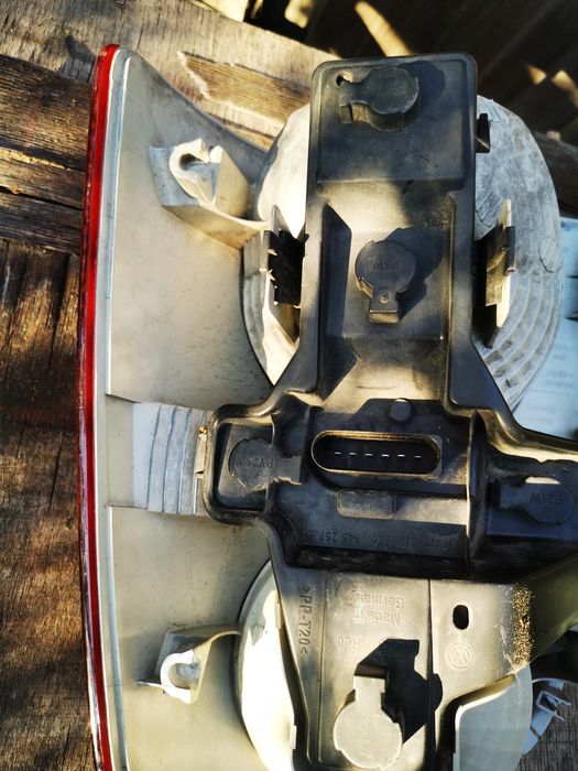 Ліхтар задній лівий VW TOURAN, 03 - 06