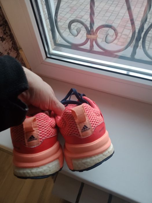 Кросівки Adidas 40 р, оригінал