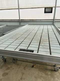 Mesas de cultiva (flores e plantas)