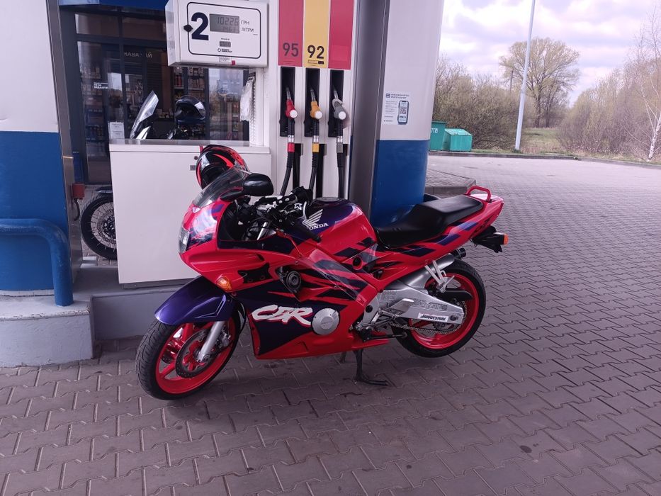 Honda CBR 600F 2