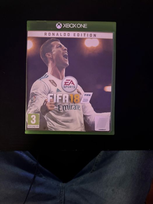 Xbox One X Hyperspace Edition 1 TB + 5 Games64740683273986124