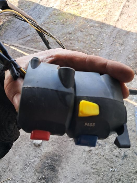 Перемикачі  нові