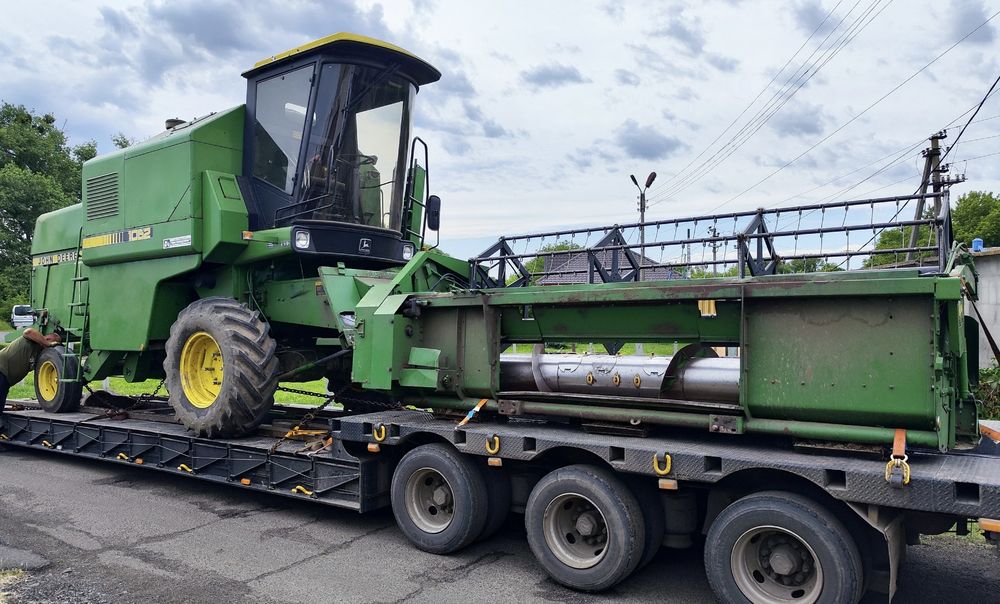 Послуга збирання врожаю (обмолот) комбайном John Deere 1052 | жниварка 3.65м.