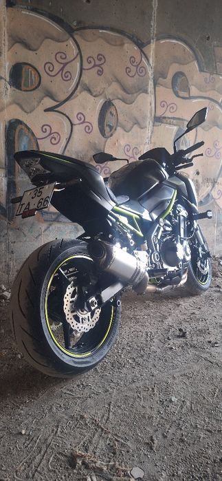 Kawasaki Z900 - 84 meses 122€ financiamento -