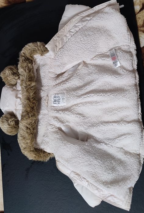 Курточка зимняя на девочку