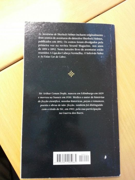 Livro A Liga dos Cabeça Vermelha