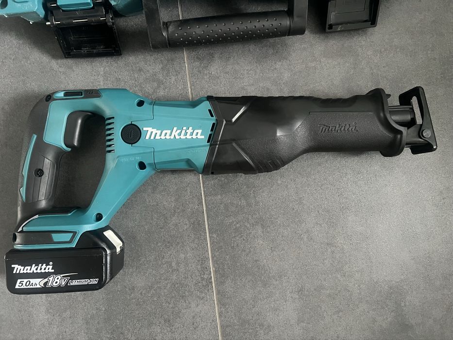 Акум.шабельна пила Makita DJR 186+АКБ 5.0Ah