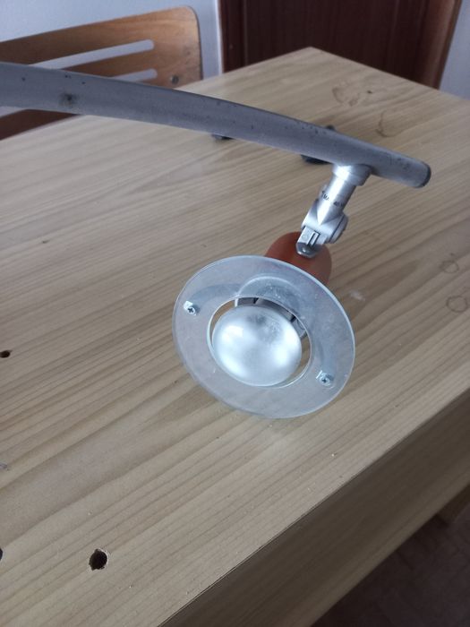 Candeeiro de tecto  com 4 focos