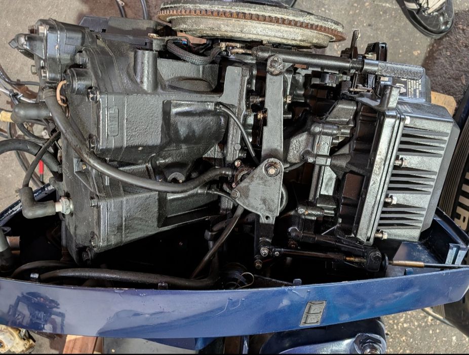 Motor EVINRUDE 2 T 120 HP V4 - RARIDADE - 61 hs