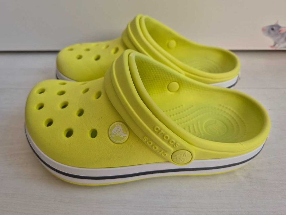 Chodaki Crocs J1 (r. 32-33)