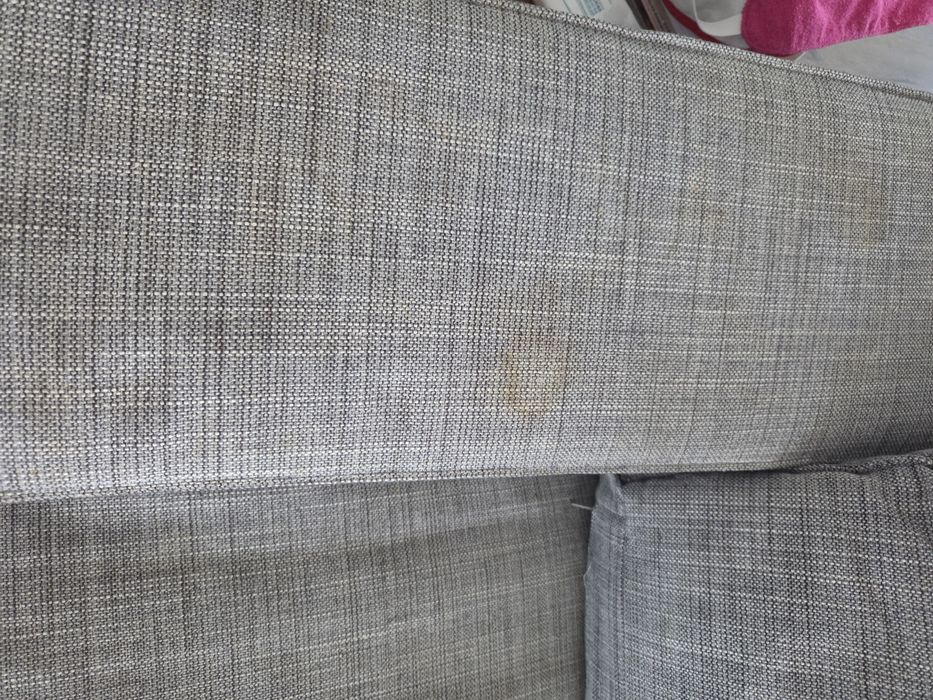Sofa com chaise longue