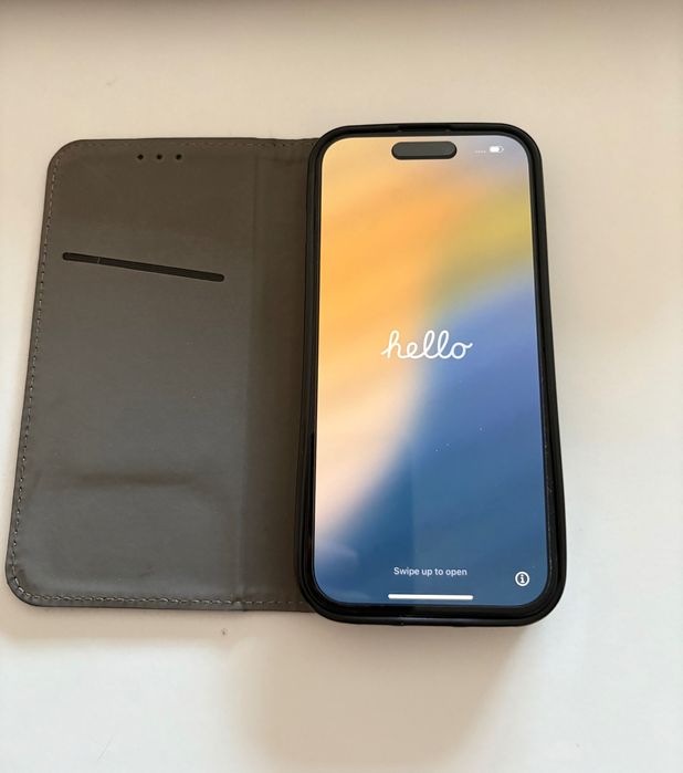 APPLE iPhone 15 (6.1'' - 128 GB - Black)64584408564867120