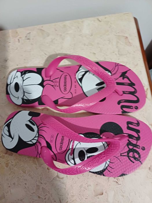 Chinelos havaianas