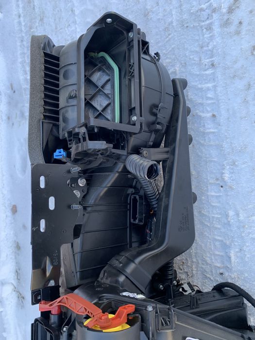 Печка в сборе корпус печки мотор печки шкода октавия а5