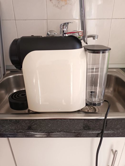 Máquina café Delta- ofereço outra