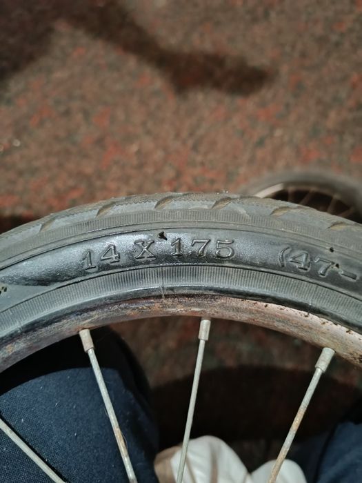 Шина+камера б,у на дитячий велосипед.