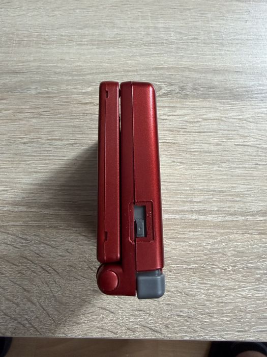 Gameboy Advance SP Groudon Edition