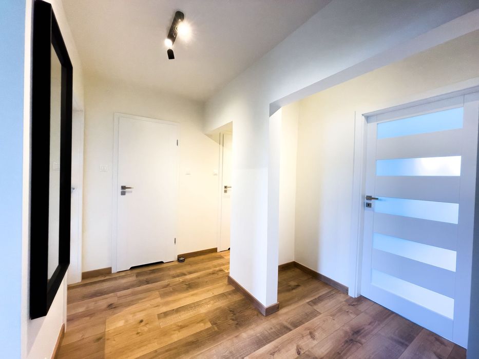 Mieszkanie 60 m2, 3 ustawne pokoje, dwustronny układ, estetyczne, praktyczne i gotowe do zamieszkania