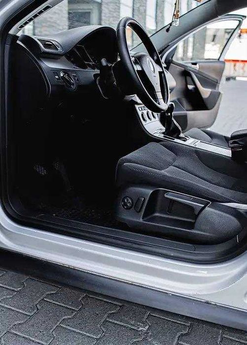 Volkswagen Passat 2007 B6  •  2.0FSI MT (150 к.с.)  Бензин, 1.98 л 110 кВт