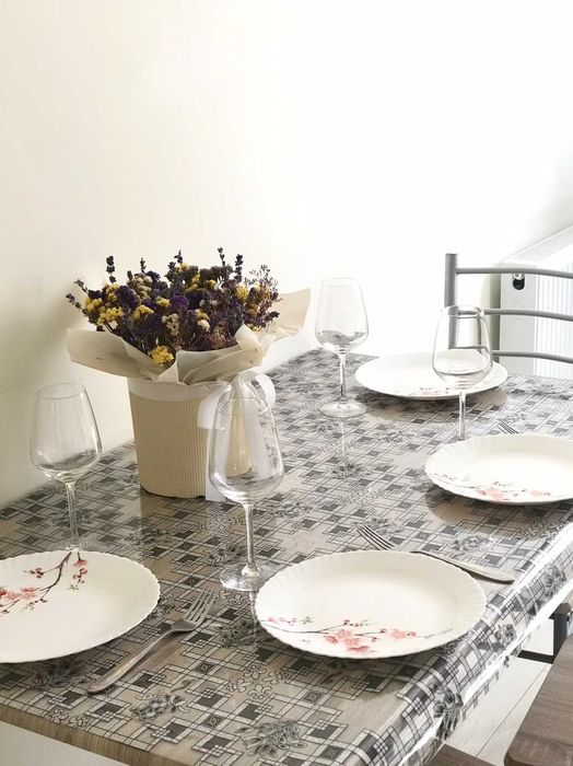 Подобово. Посуточно. Недалеко озеро. Центр, нова 3 кімн квартири.