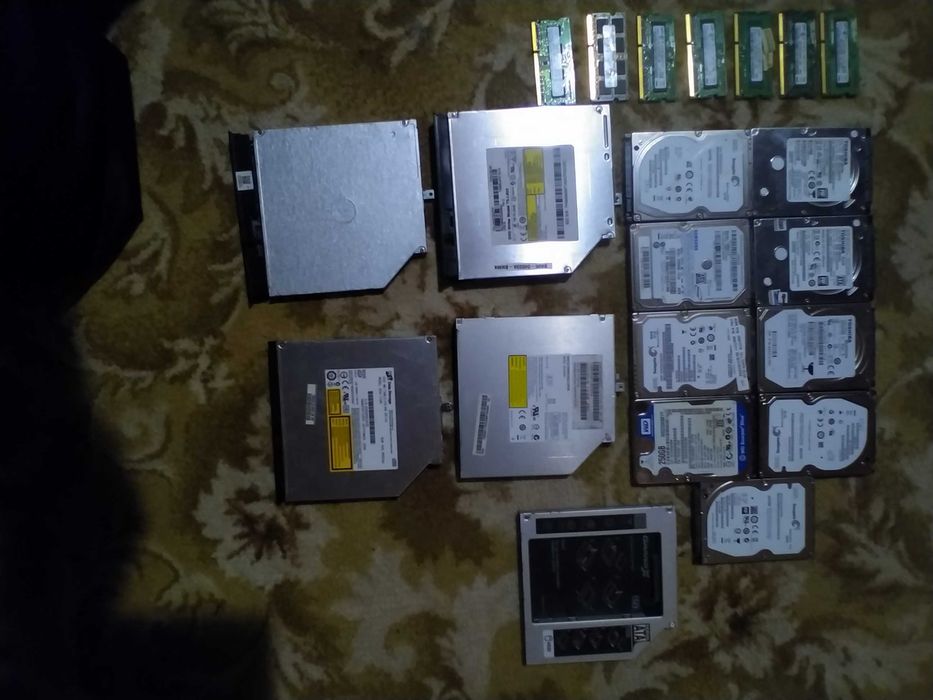 Комплектующие для ноутбуков