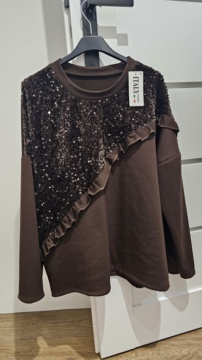 Bluza czekoladowa masełko , z cekinami z falbanką