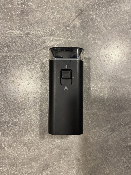 Robot odkurzający sprzątający firmy iRobot Roomba e5