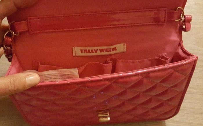 Новая,фирменная,элегантная сумочка