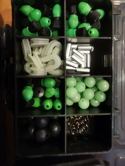 Pudełko z akcesoriami sumowymi