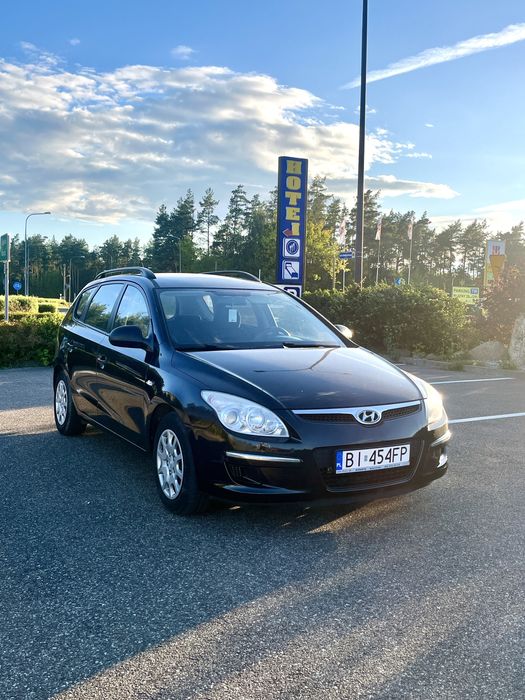Hyundai i30 CW 1.6 Benzyna • 2009 • 183 000 km