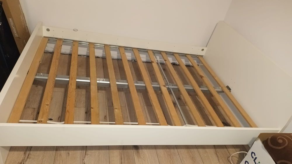 Łóżko Ikea 140x200 Askvoll