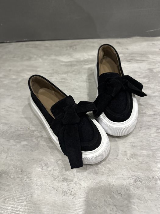 Дуже класні, стильні лофери з бантом